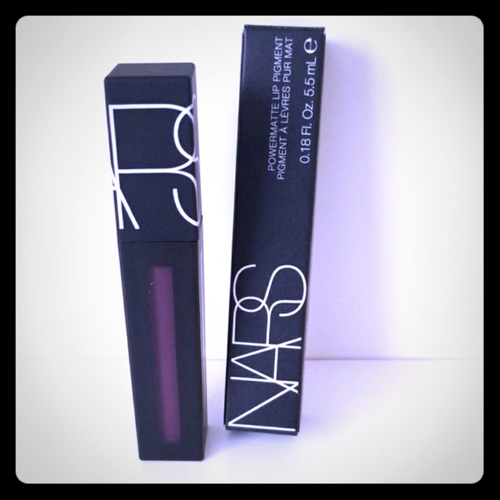 NARS Powermatte Lip Pigment in wild night💄